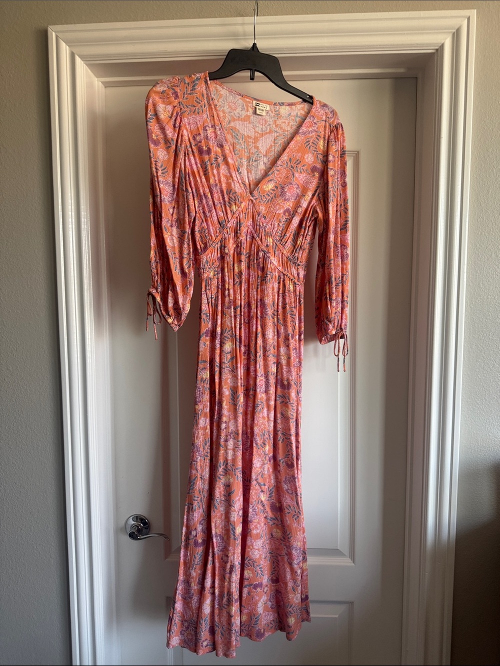 Billabong Coral Pink Floral V-Neck Maxi Dress